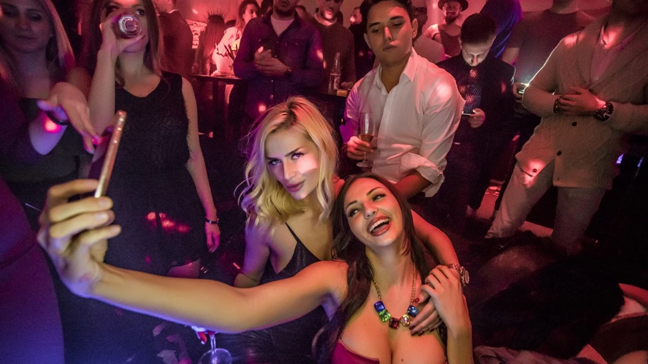 Istanbul's Nightlife: The Ultimate Experience for Party Lovers