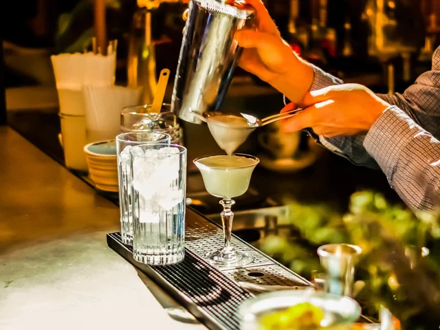 The Most Elegant Cocktail Bars for Nightlife in Paris